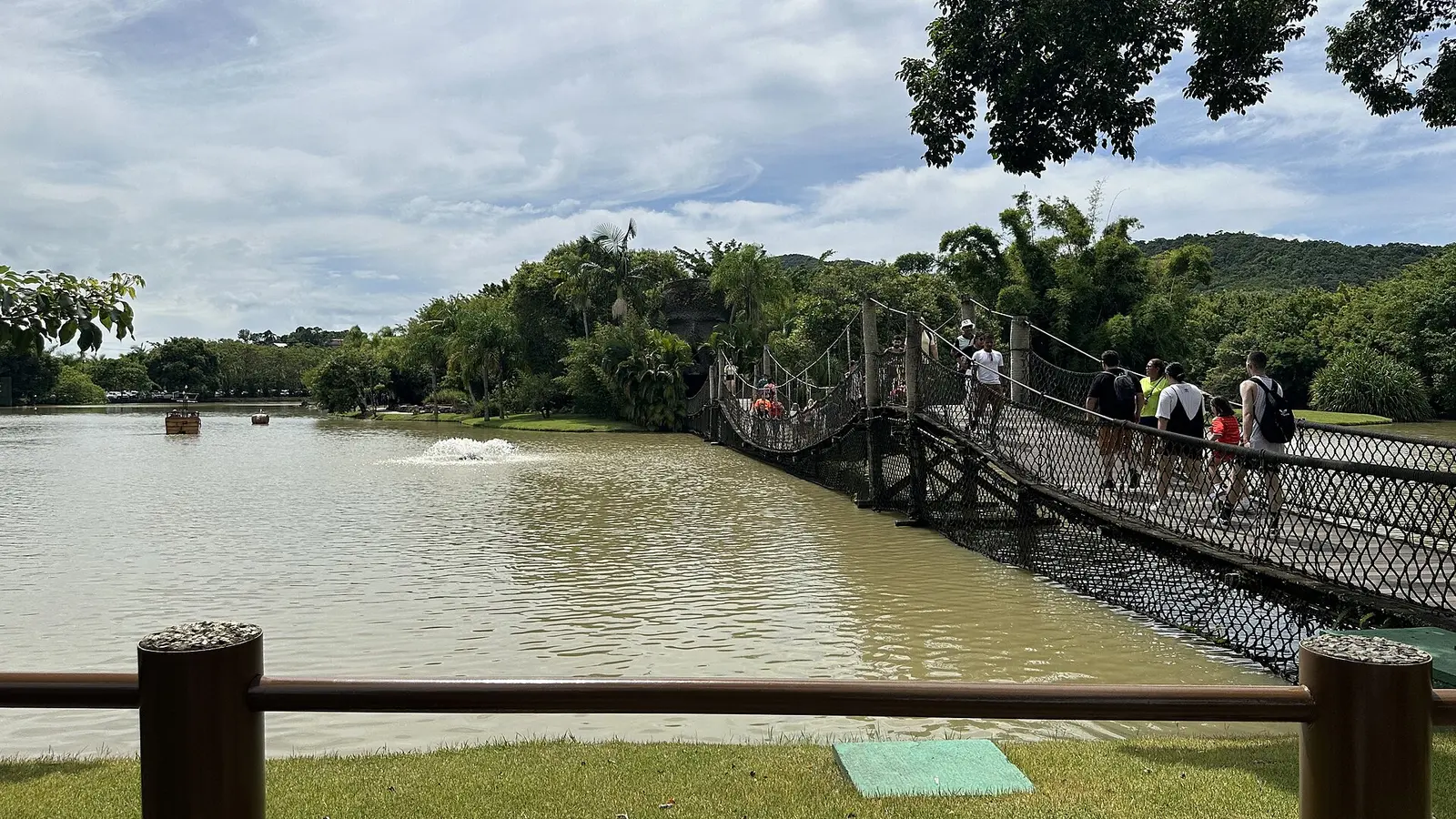 Ponte da Ilha dos Piratas no Beto Carrero World