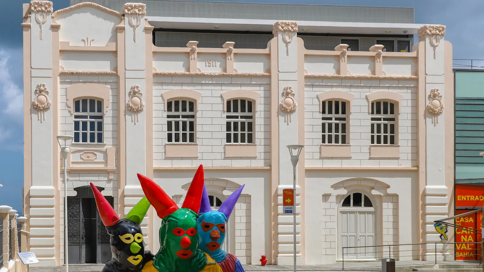 Fachada da Casa do Carnaval da Bahia no Centro Histórico de Salvador