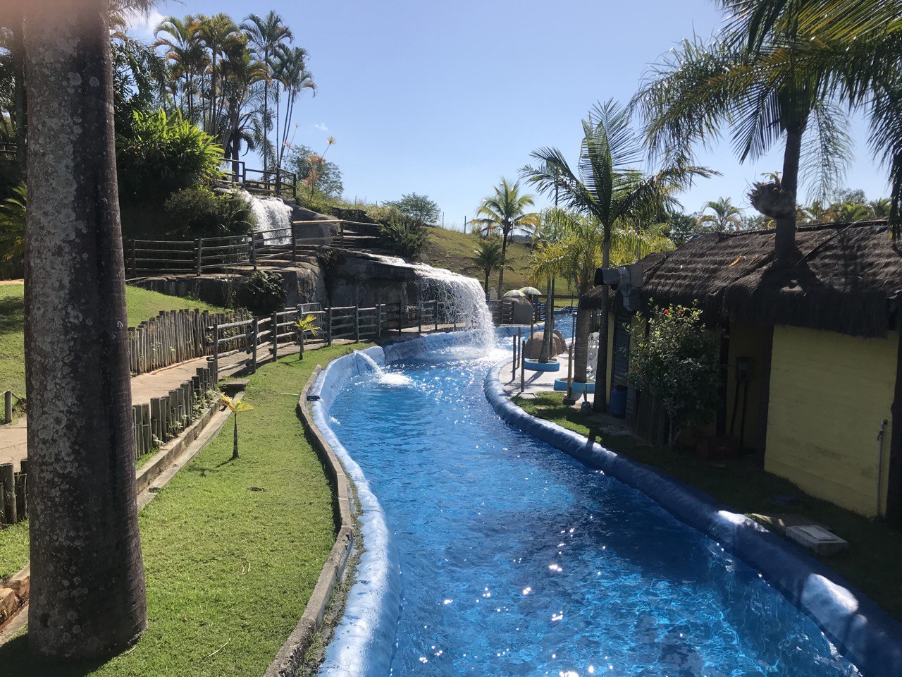 Rio Corrente no Parque Aquático Aldeia das Águas